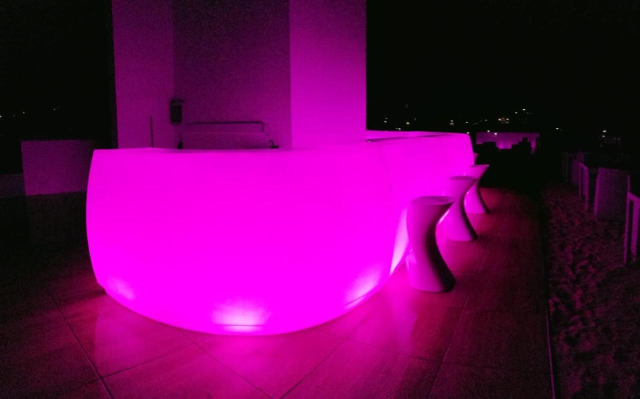 מרינה Sky Beach Aparthotel מראה חיצוני תמונה